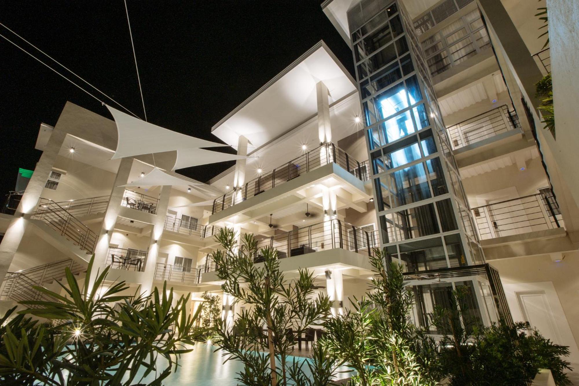 Rovira Suites Dumaguete City Esterno foto