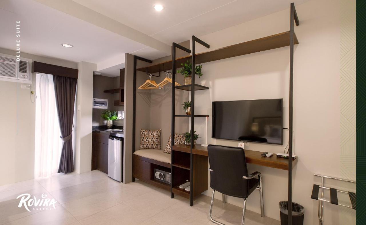 Rovira Suites Dumaguete City Esterno foto
